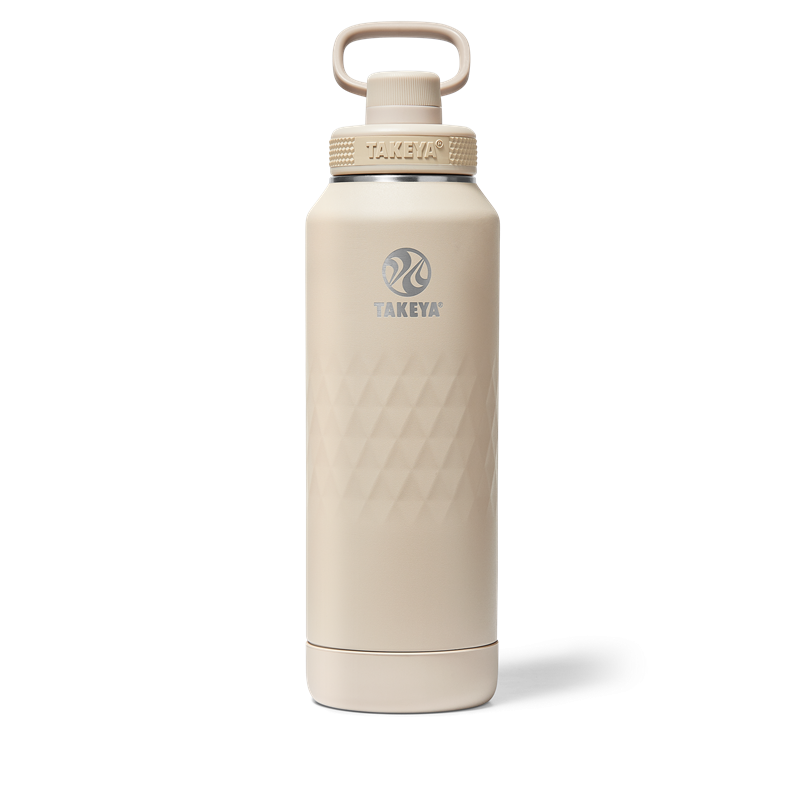 takeya-sport-water-bottle-e0 TKS_SP25_SptBtl_Almond_40oz_51352_v1_SHD-1.png